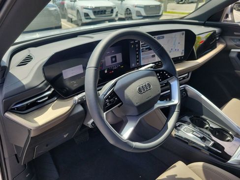 New 2026 Audi Q5 Premium Plus image 7