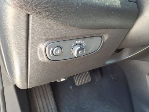 Used 2022 Chevrolet Equinox LT AWD/4WD image 26