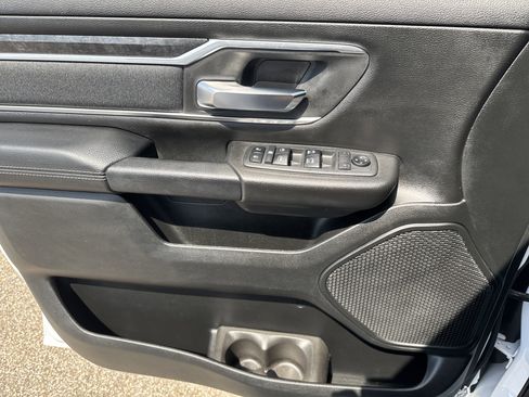 Used 2019 RAM 1500 Big Horn image 8