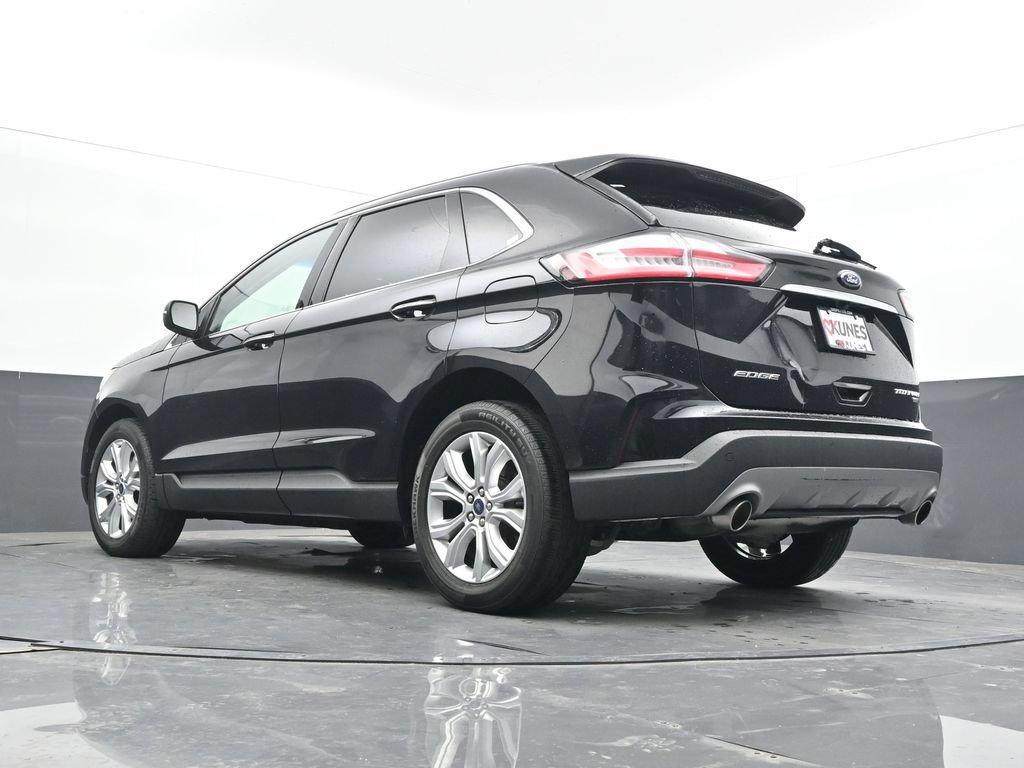 Used 2020 Ford Edge Titanium AWD/4WD image 29
