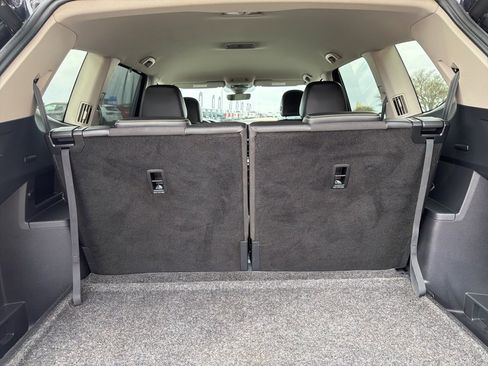 Used 2024 Volkswagen Atlas SE image 18