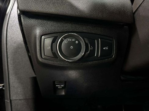 Used 2019 Lincoln MKC Select w/ Select Plus Package image 25