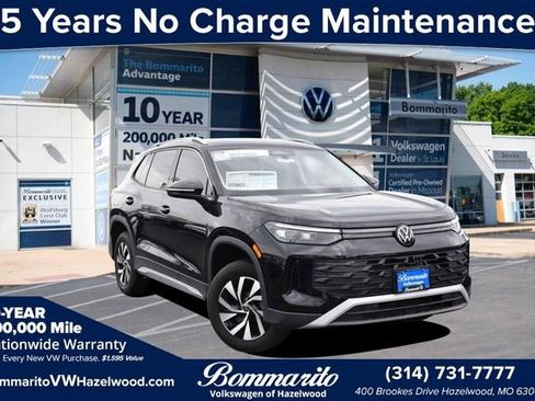 New 2025 Volkswagen Tiguan S image 1