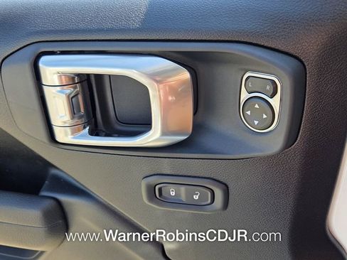New 2026 Jeep Wrangler Rubicon AWD/4WD image 29