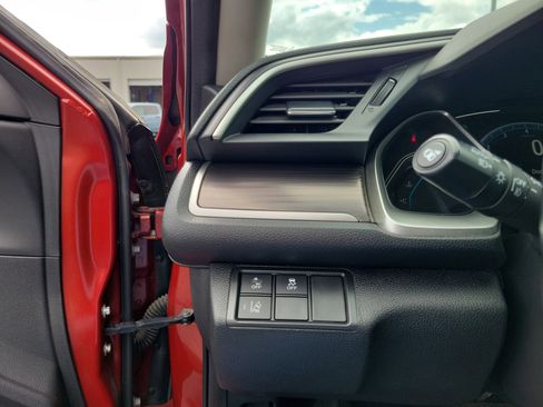 Used 2019 Honda Civic EX image 20