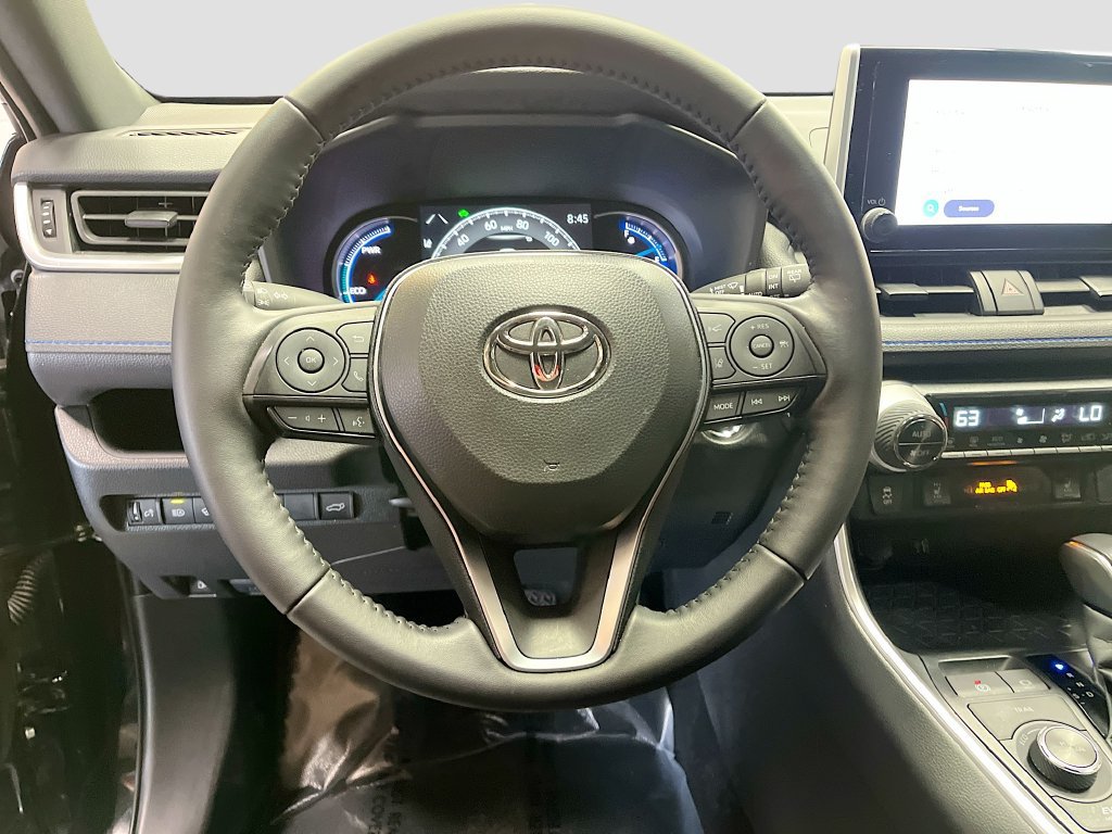 Used 2025 Toyota RAV4 SE w/ Convenience Package AWD/4WD image 11