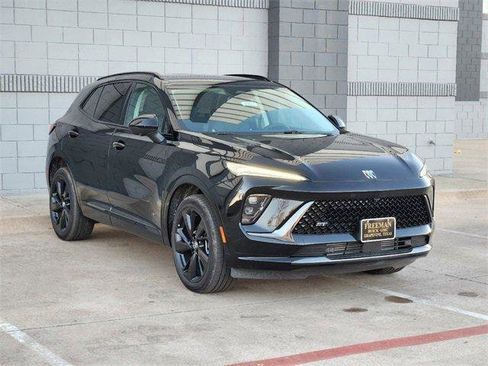 New 2025 Buick Envision Sport Touring image 2