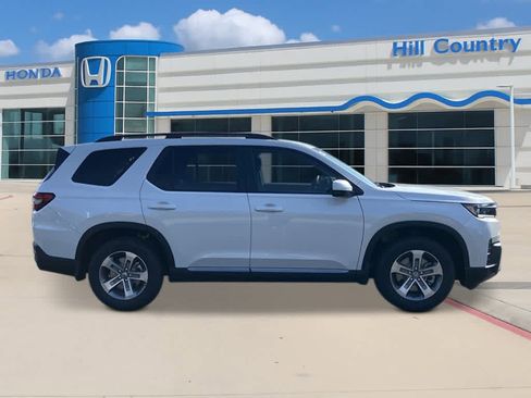 New 2026 Honda Pilot EX-L image 6