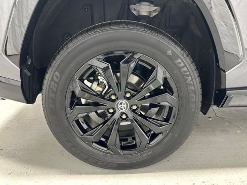 Used 2025 Toyota RAV4 XSE w/ Weather Package AWD/4WD image 66