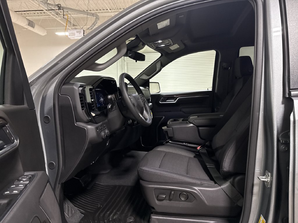 New 2026 Chevrolet Silverado 1500 RST w/ Z71 Off-Road Package AWD/4WD image 20