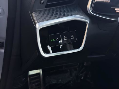 Used 2022 Audi S7 Prestige image 20