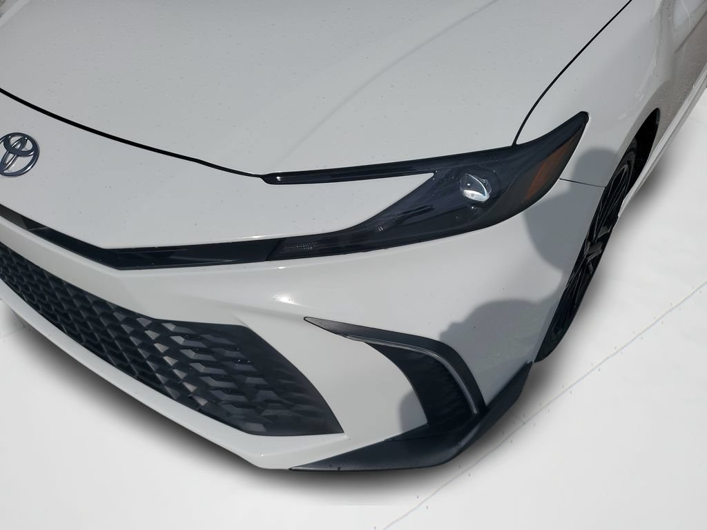 Used 2025 Toyota Camry SE w/ Convenience Package FWD image 25