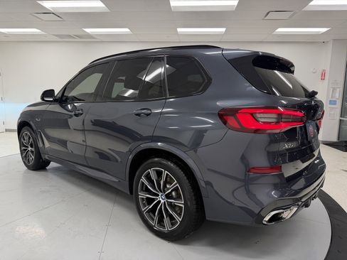 Used 2022 BMW X5 xDrive45e w/ M Sport Package image 5