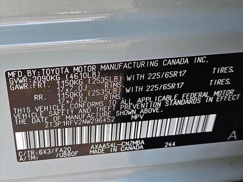 Used 2022 Toyota RAV4 XLE w/ XLE Grade Weather Package image 21