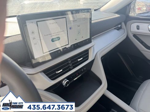 New 2026 Ford Explorer Active w/ Active Comfort Package image 13