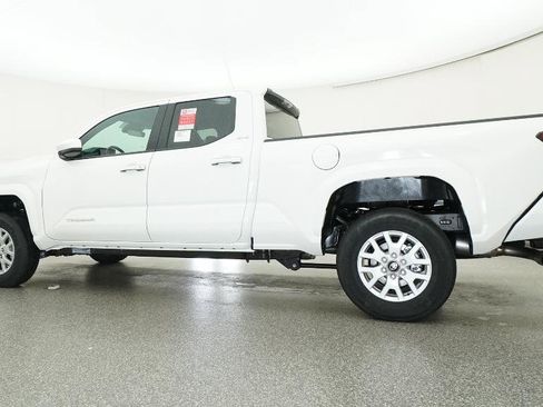 New 2026 Toyota Tacoma SR5 image 34