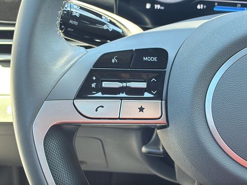 Certified 2025 Hyundai Elantra SEL FWD image 26