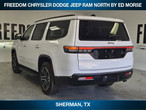 New 2026 Jeep Grand Wagoneer 2WD image 4