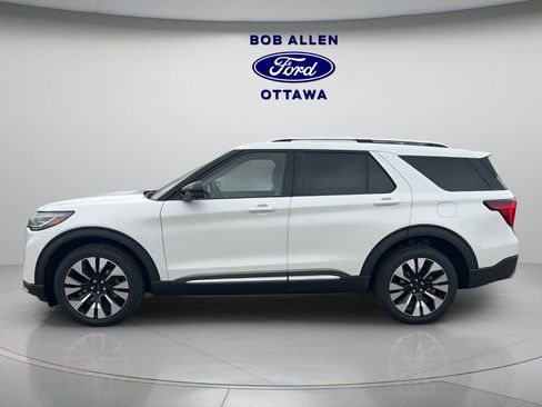 New 2026 Ford Explorer Platinum AWD/4WD image 2