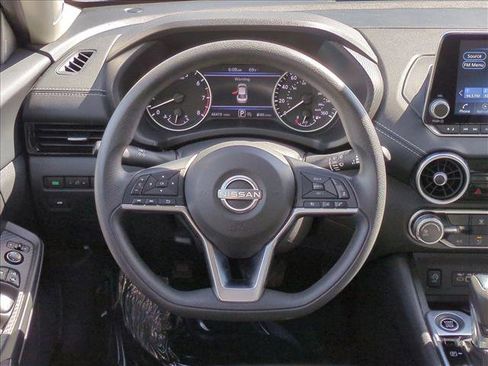 Used 2024 Nissan Sentra SV image 26