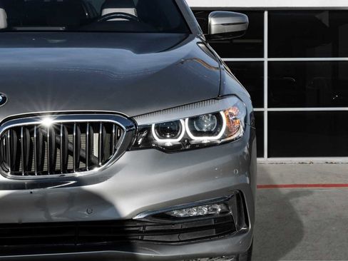 Used 2018 BMW 530i 530i w/ Premium Package image 46