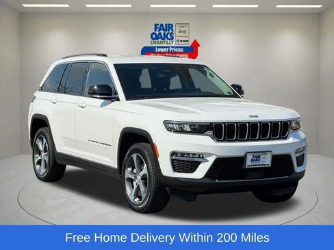 Used 2023 Jeep Grand Cherokee Limited image 1