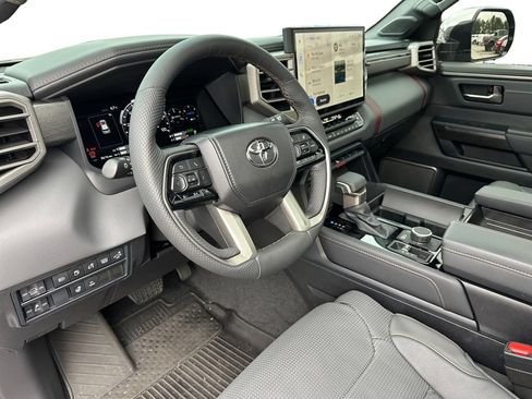 Used 2026 Toyota Sequoia Capstone AWD/4WD image 15