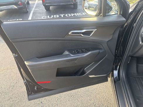 New 2026 Kia Sportage LX FWD image 20