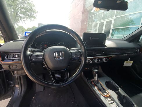 Used 2022 Honda Civic Sport image 13