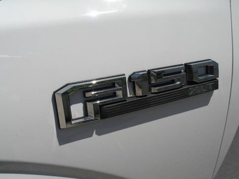 Used 2020 Ford F150 XLT w/ Equipment Group 302A Luxury AWD/4WD image 65