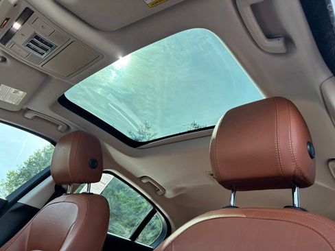 Used 2018 Jaguar XE Portfolio RWD image 24