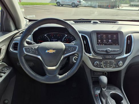 Used 2022 Chevrolet Equinox LT FWD image 5