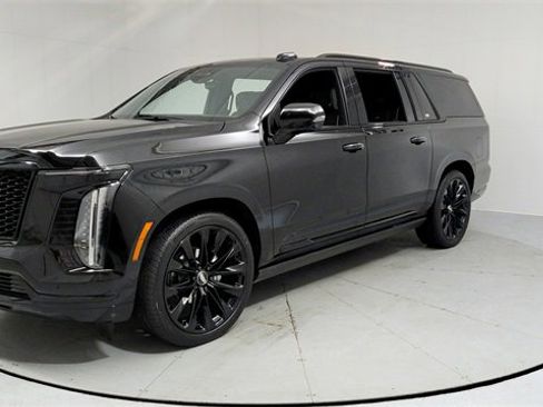 Used 2026 Cadillac Escalade ESV Sport w/ LPO, ONYX Package image 1