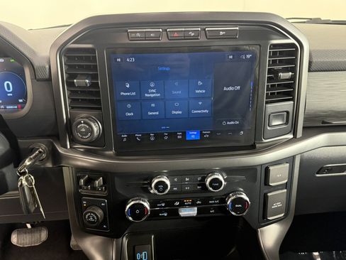 Used 2024 Ford F150 XLT w/ Mobile Office Package image 20