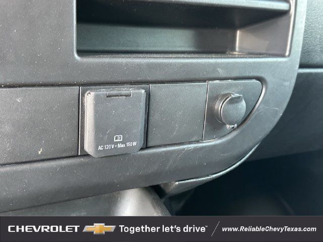 Used 2025 Chevrolet Express 2500 w/ Driver Convenience Package RWD image 21