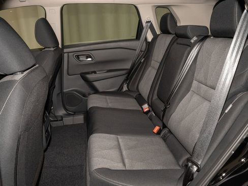 New 2026 Nissan Rogue SV image 10