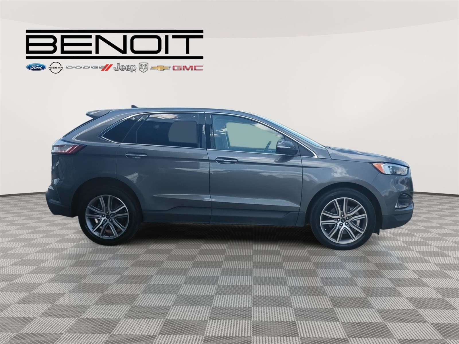 Used 2024 Ford Edge Titanium AWD/4WD image 1