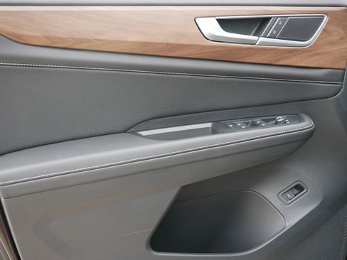 New 2026 Volkswagen Atlas SE image 4