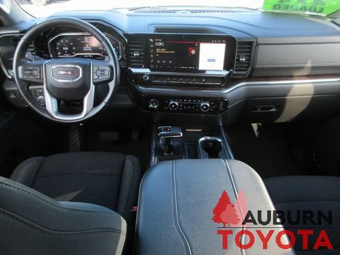 Used 2023 GMC Sierra 1500 Elevation image 12