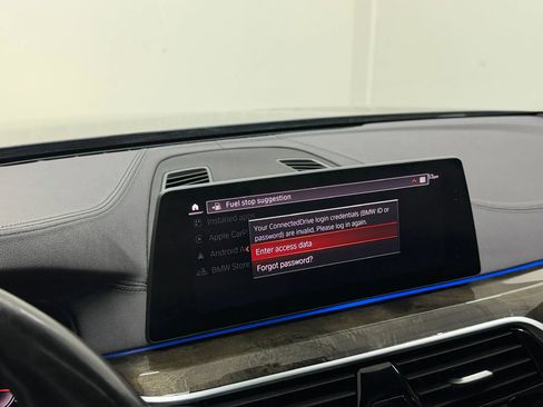 Used 2020 BMW M550i xDrive AWD/4WD image 28