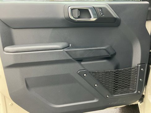 Used 2025 Ford Bronco Big Bend image 13