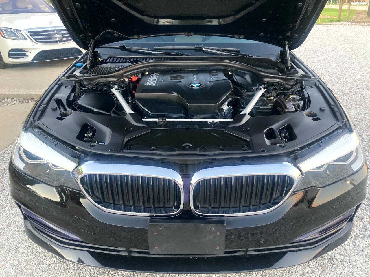 Used 2018 BMW 530i xDrive AWD/4WD image 19