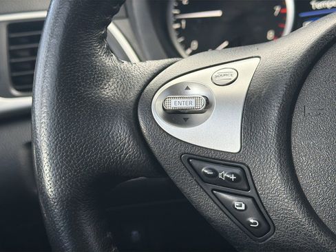 Used 2019 Nissan Sentra SV image 19