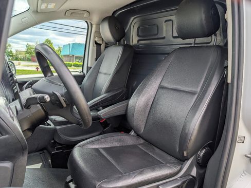 Used 2022 Mercedes-Benz Metris image 19
