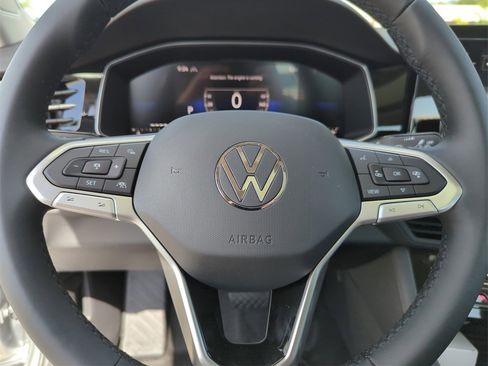 New 2025 Volkswagen Jetta SE image 39