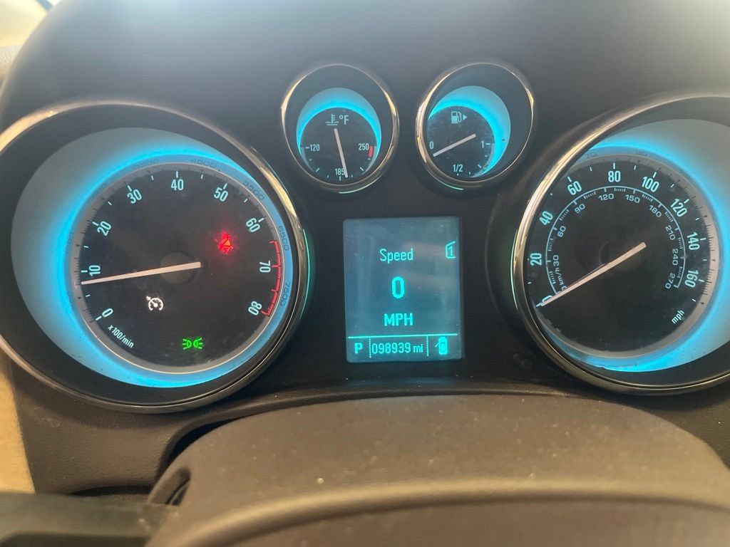 Used 2013 Buick Verano Convenience FWD image 7