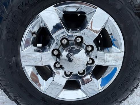 Used 2016 GMC Sierra 3500 SLE w/ SLE Preferred Package image 8