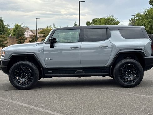 New 2026 GMC Hummer EV SUV image 8
