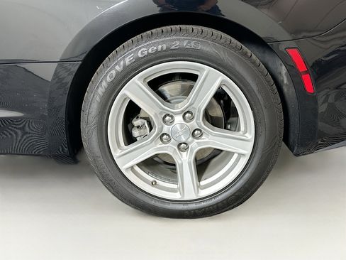 Used 2023 Chevrolet Camaro LT image 11