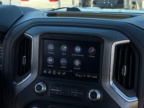 Used 2023 GMC Sierra 2500 Denali w/ Denali Black Diamond Edition image 21